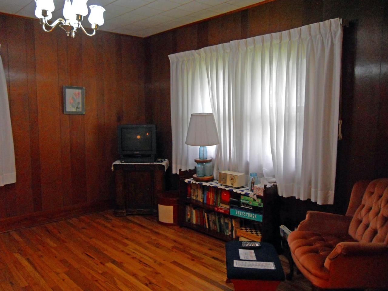 Little River Inn Motel Leon Exteriér fotografie